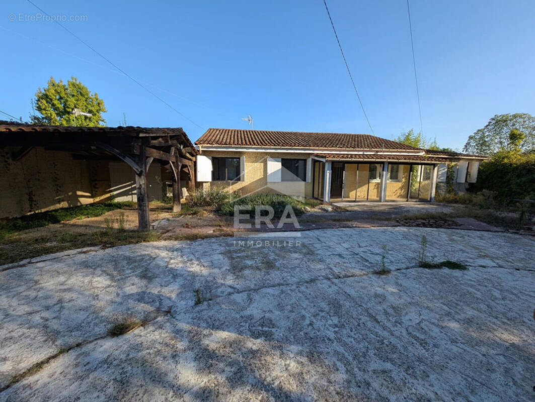 Maison à MONTPON-MENESTEROL