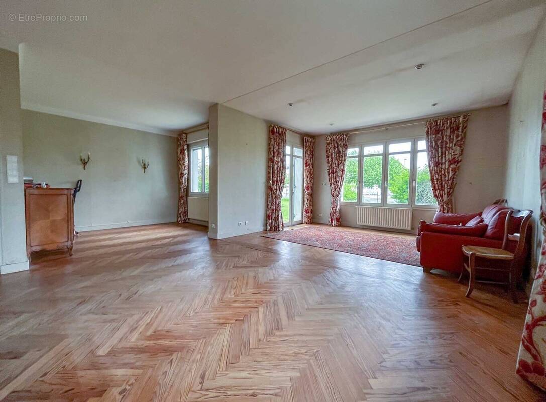 Maison à MARCHEPRIME