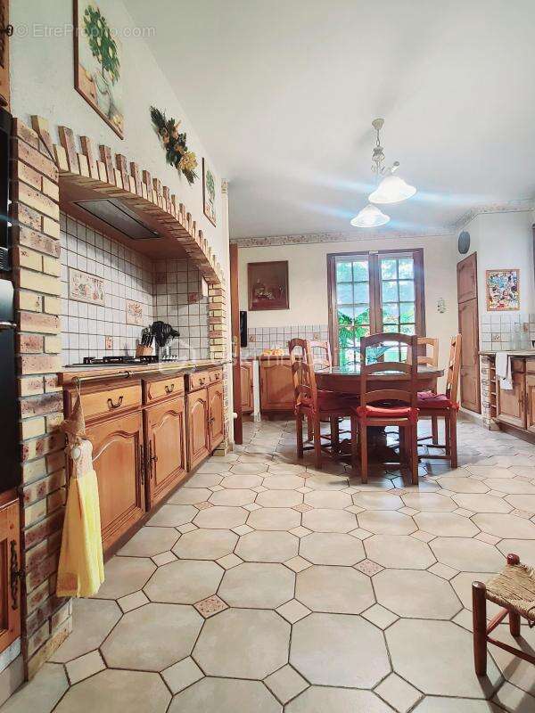 Maison à BOISSY-SOUS-SAINT-YON