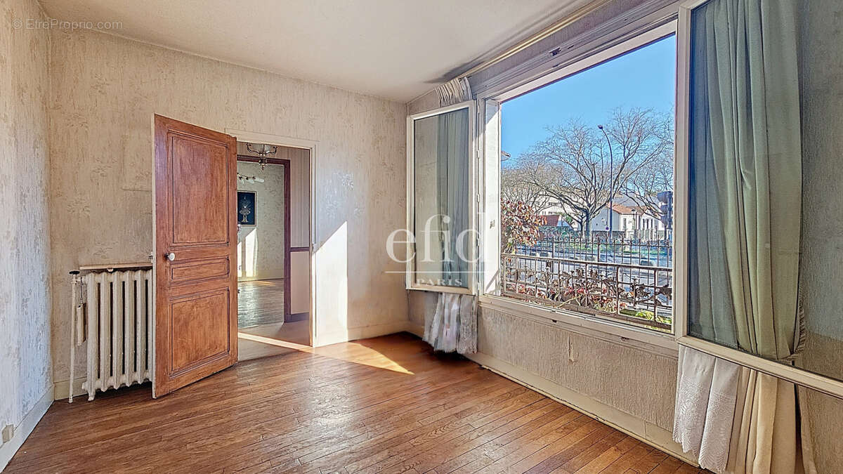 Maison à VITRY-SUR-SEINE