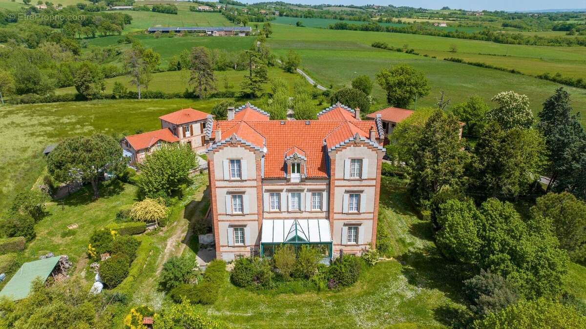 Élégante Manoir de 612 m² sur 5 hectares de terrain - Proche Cordes-sur-Ciel, 30 min d'Albi - photo 2