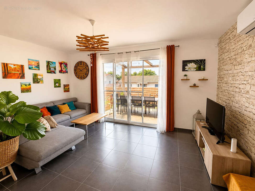 Maison RT 2012 - 82m² + 26m² d'extension - photo 2