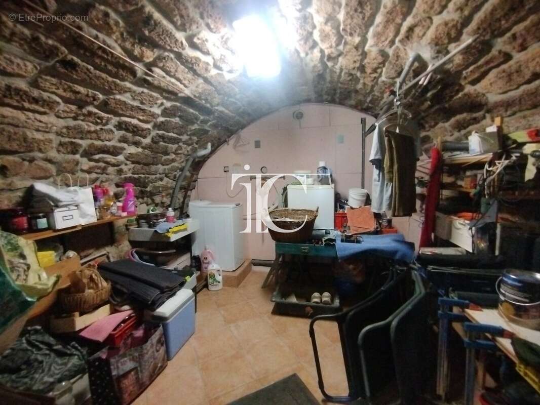 Exclusivité  authentique maison de hameau en pierre avec deux jardins attenants * car port * 10 minuters des commodites * - photo 18