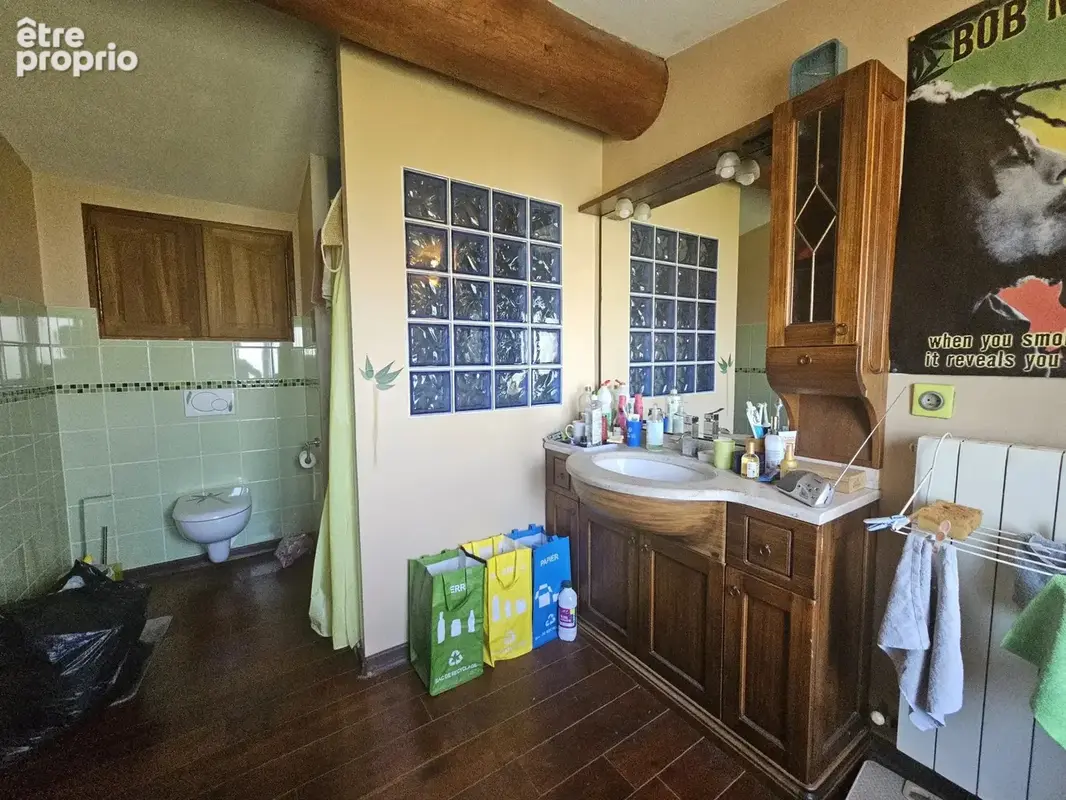 Montélimar - maison sur 2 niveaux a finir de rénover - photo 8