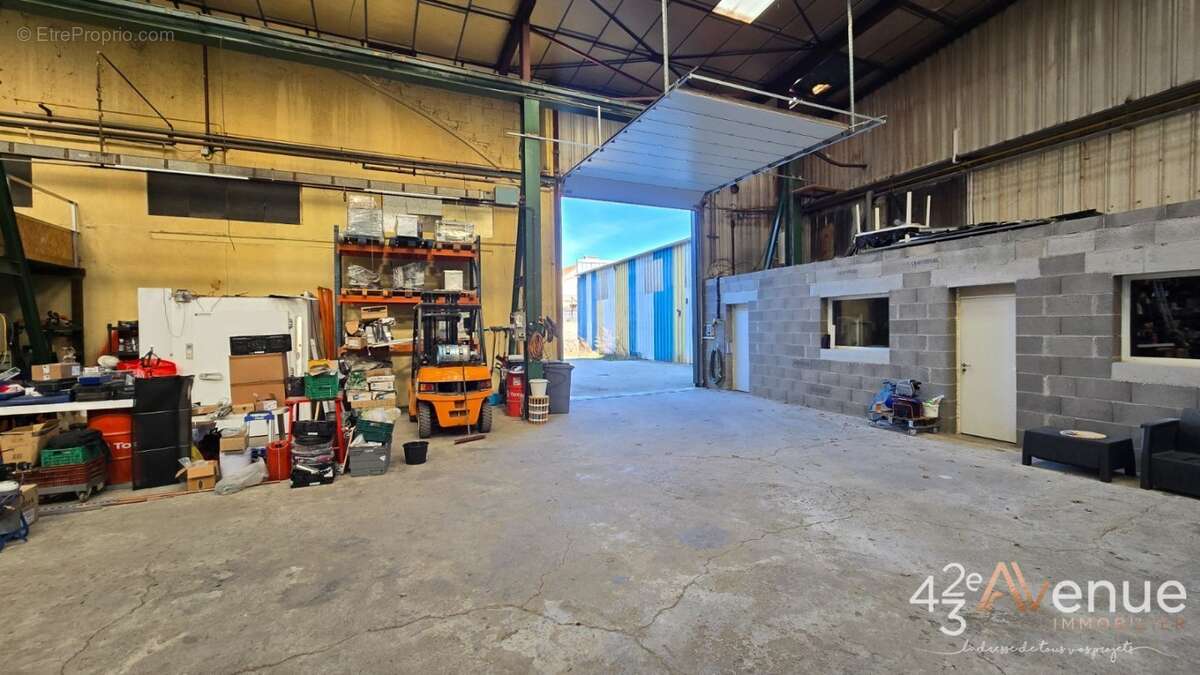 Commerce à ROCHE-LA-MOLIERE