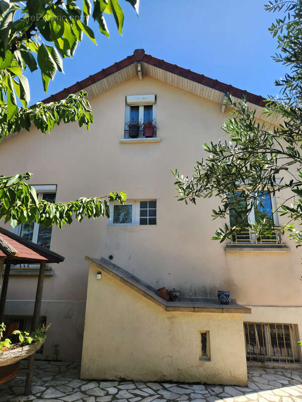 Maison à TREMBLAY-EN-FRANCE
