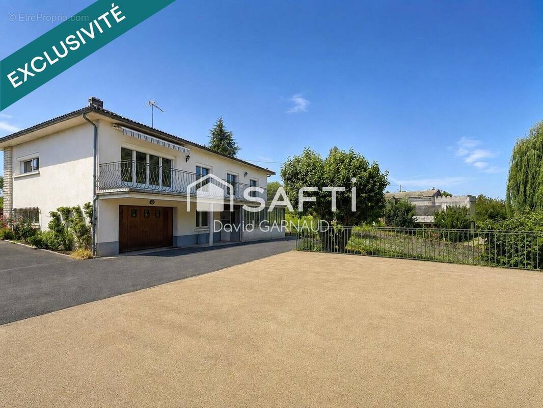 Photo 1 - Maison à CHATEAUNEUF-SUR-CHARENTE