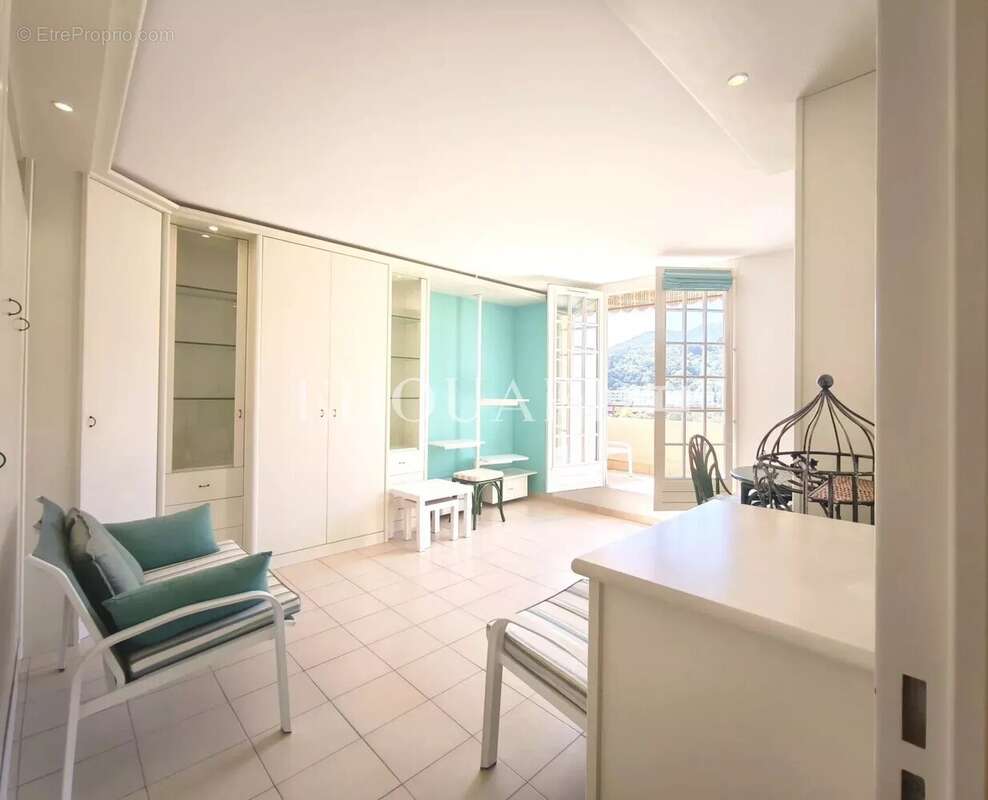 Appartement à MENTON