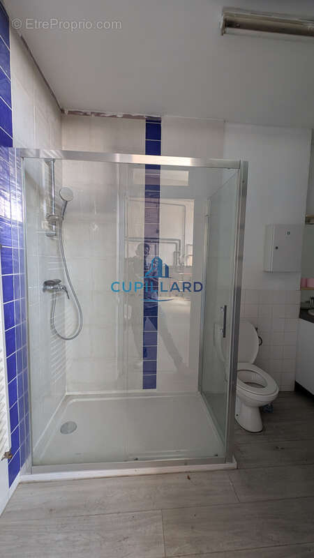 Depot de 620m2 roanne centre proche gare - photo 8