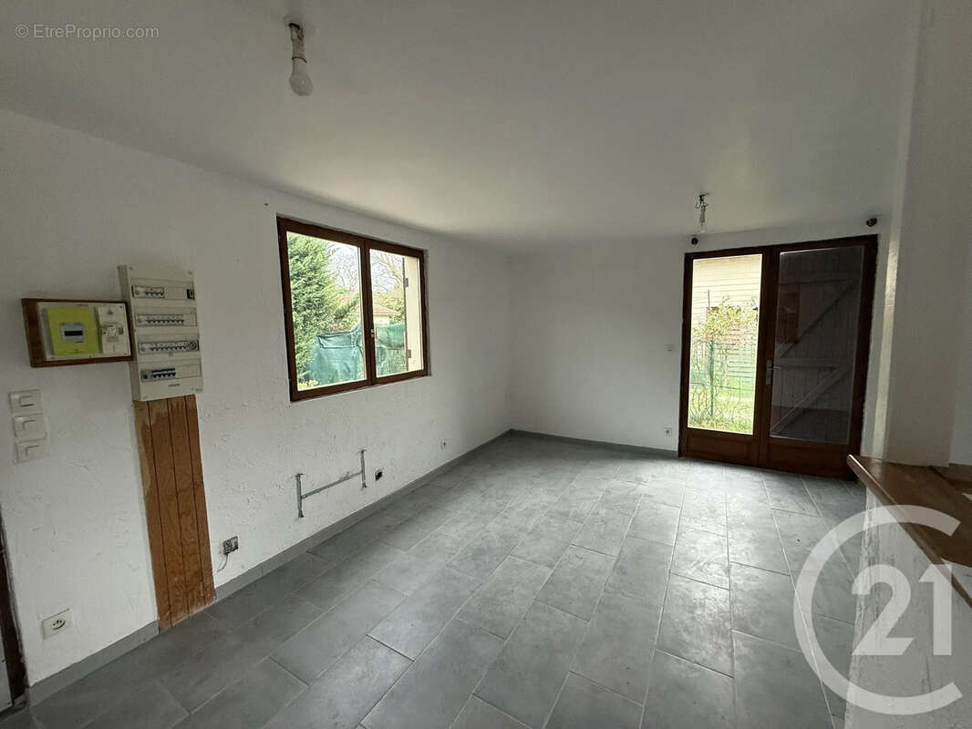 Maison à PONTENX-LES-FORGES