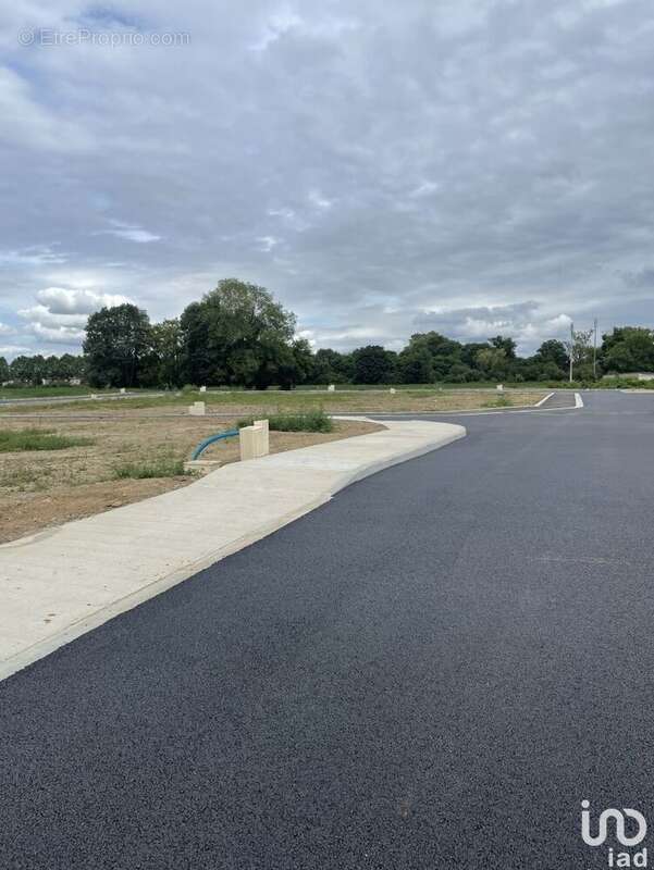 Photo 3 - Terrain à TARBES