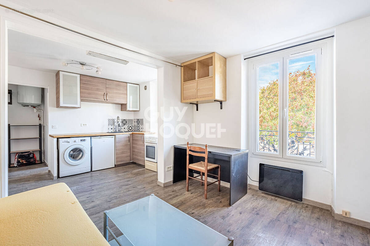 Appartement à GENNEVILLIERS