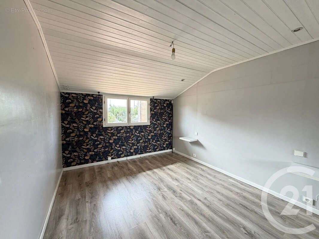 Maison 120 m² à Begles  - photo 10