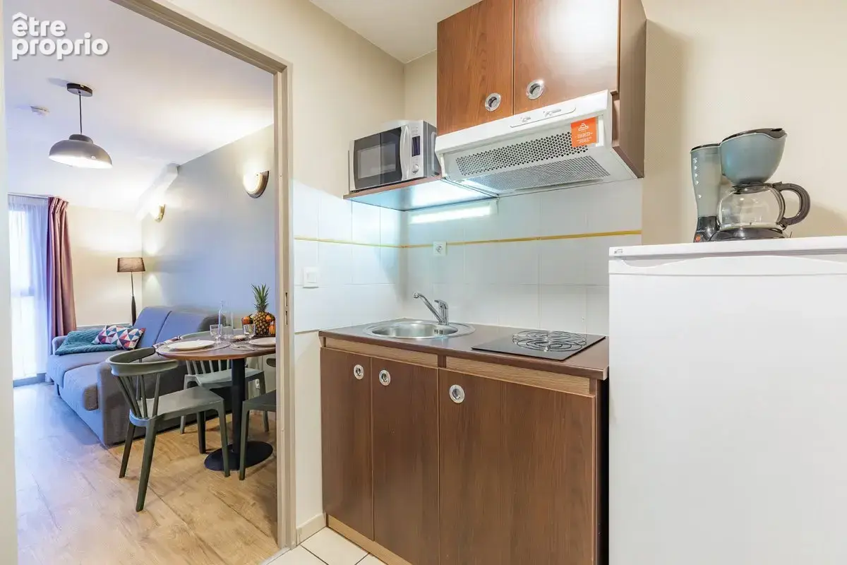INVESTISSEMENT LOCATIF  Angoulême  Résidence Affaires Appart'City Classic Angoulême Centre  5,98 % de rentabilité - photo 3
