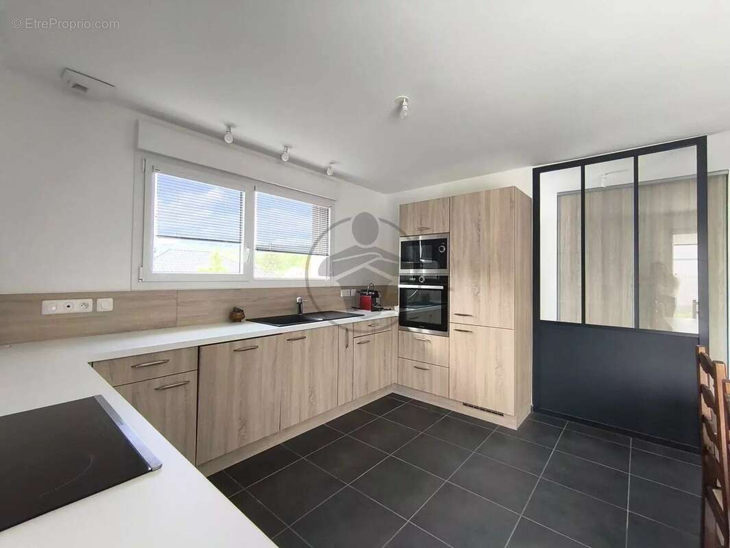 Maison à BAUME-LES-DAMES