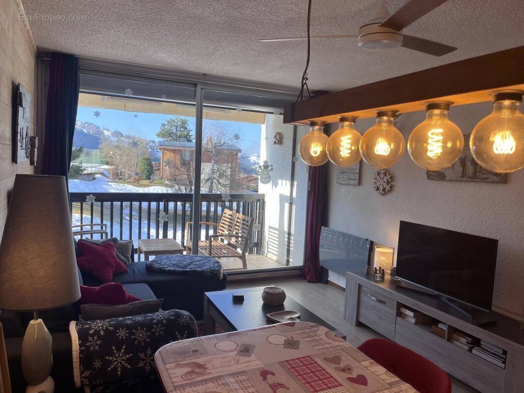 Appartement à NOTRE-DAME-DE-BELLECOMBE