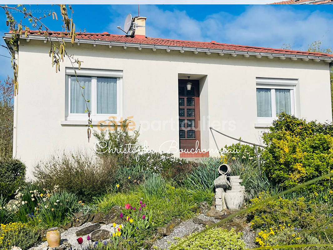 Maison à CHEMILLE