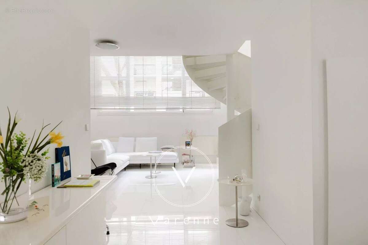 Appartement à PARIS-20E