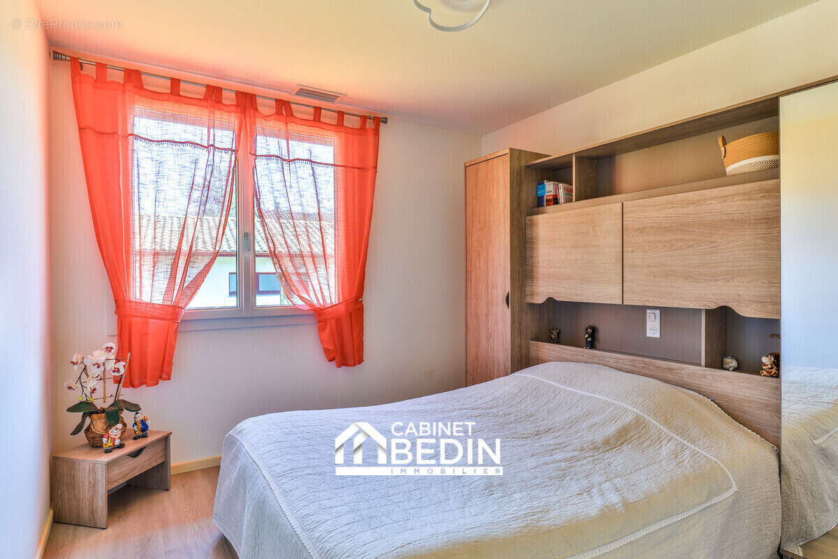 Maison 156 m² à Ychoux  - photo 8