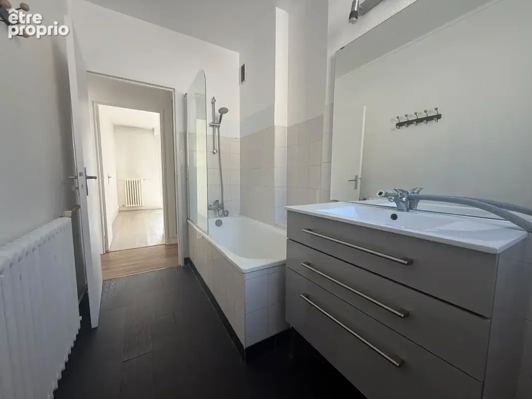 Appartement centre ville de beauvais 1er etage - photo 9