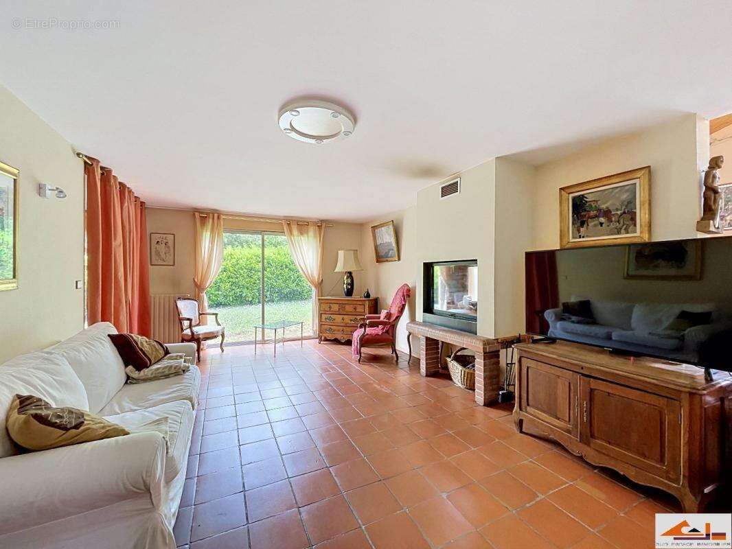 Maison à RAMONVILLE-SAINT-AGNE