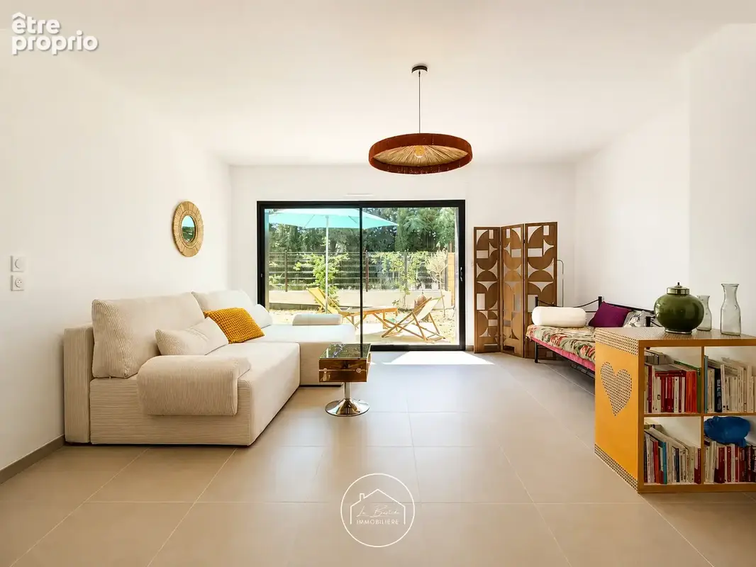 Appartement à MARSEILLE-8E