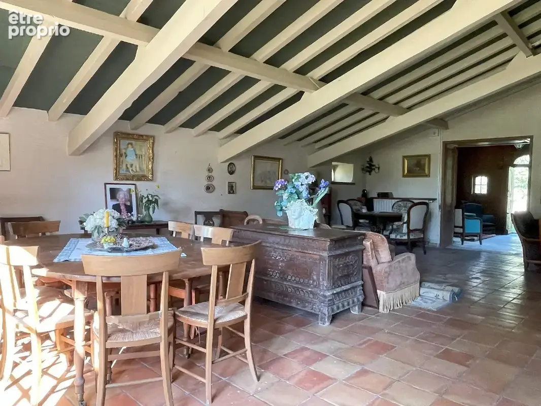 Un hameau privé dans le nord du Gers - photo 7