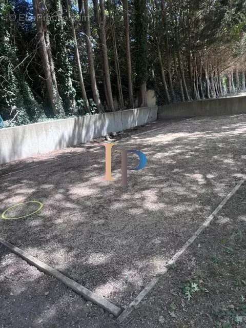 Charlieu- maison sur parc - photo 14