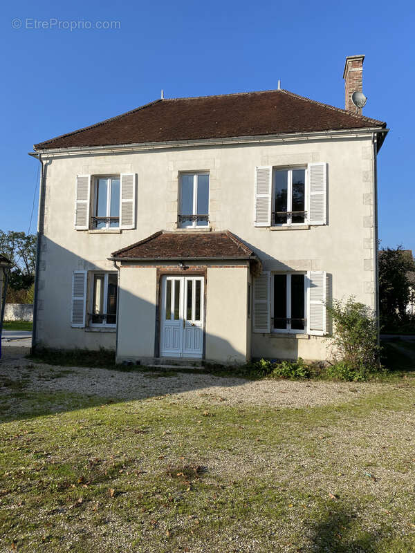 Maison à HERY