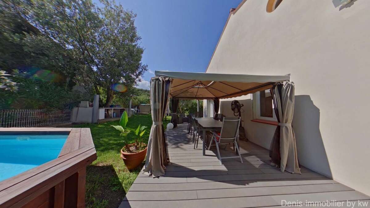 Maison à LES CLUSES