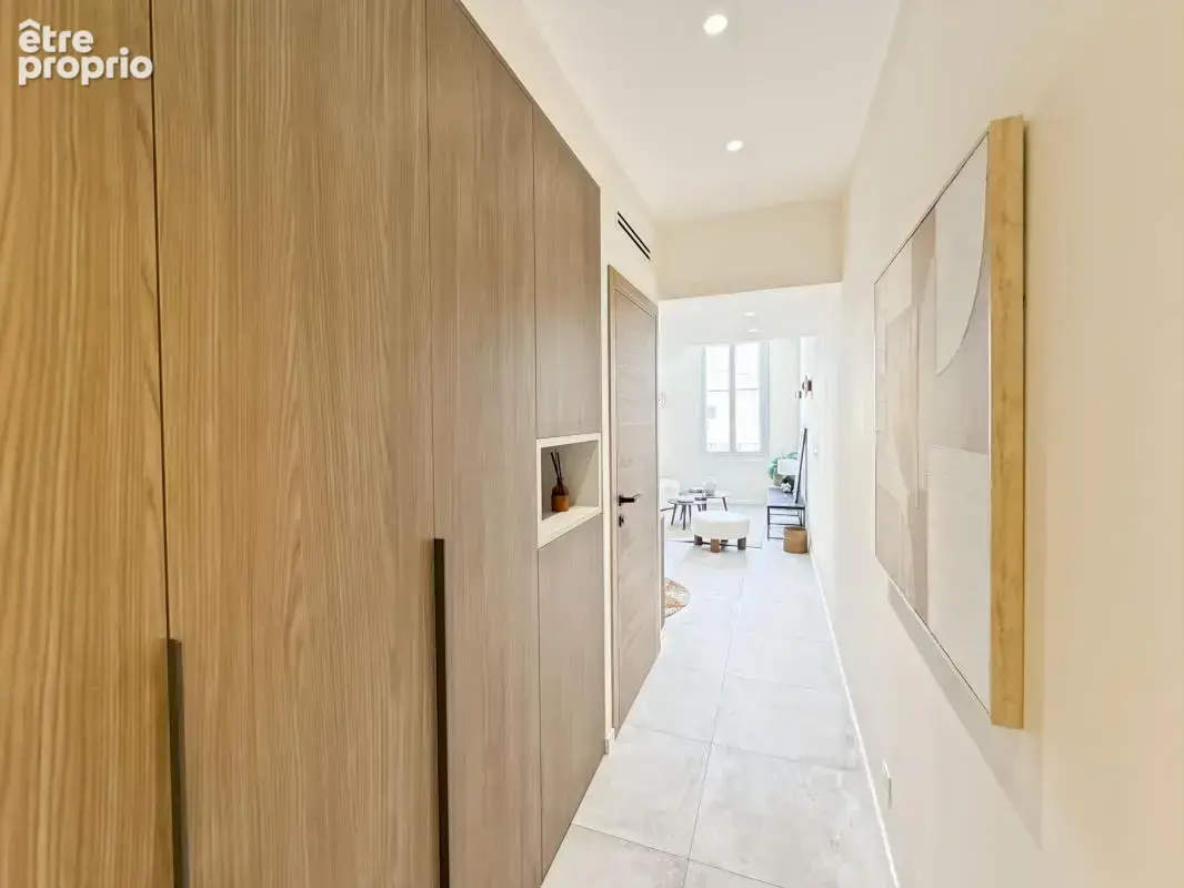 NICE Garibaldi 3P 75m² dernier étage 2 chambres 2 SDB - photo 4