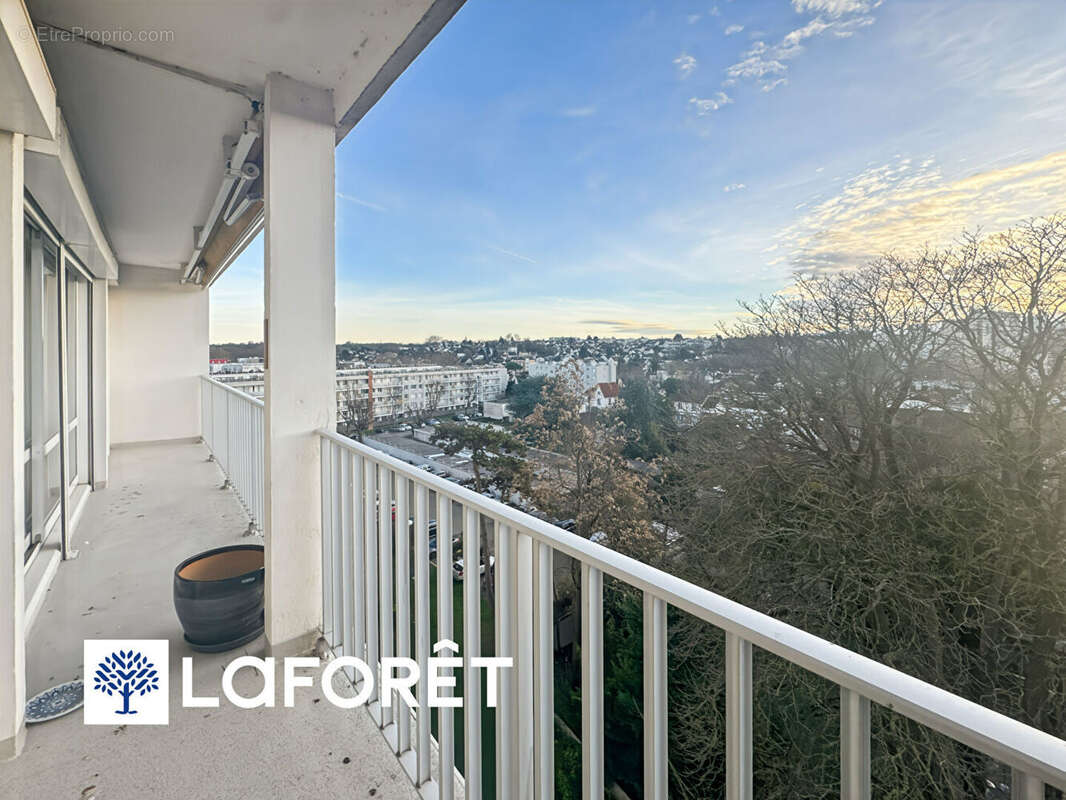 Appartement à RIS-ORANGIS