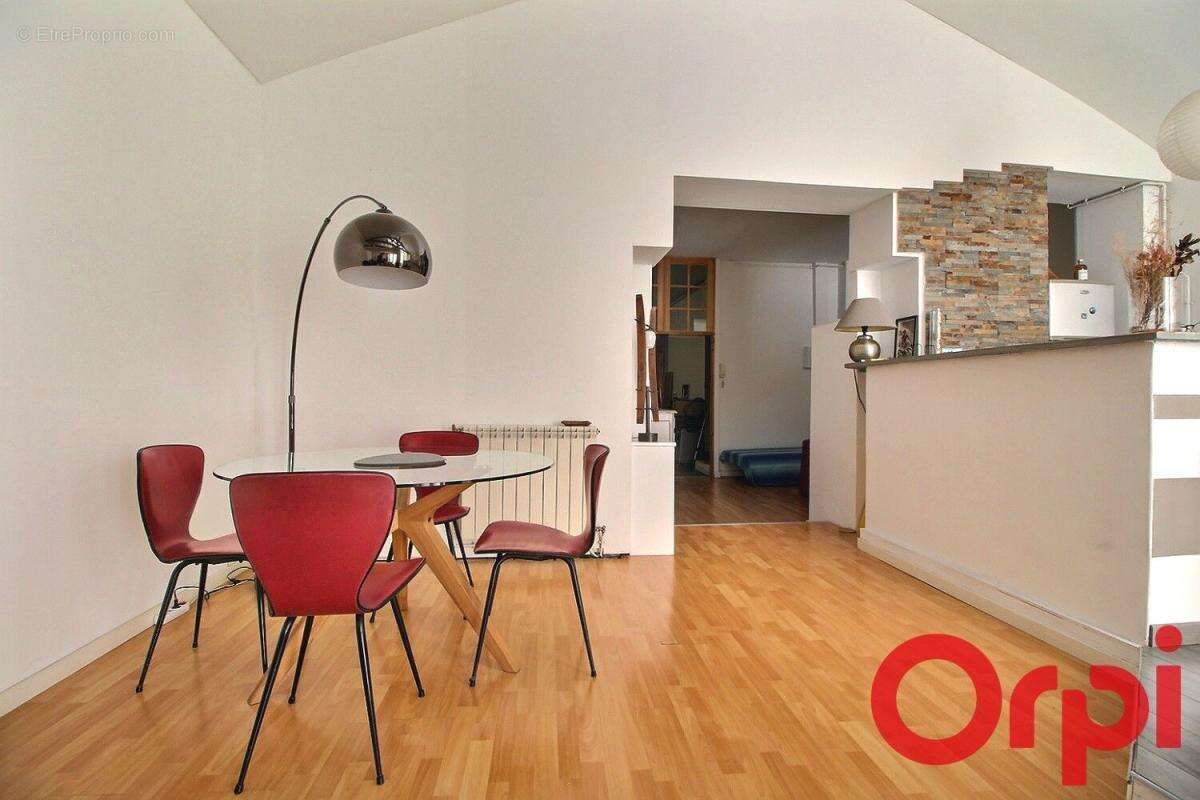 Commerce à MARSEILLE-5E