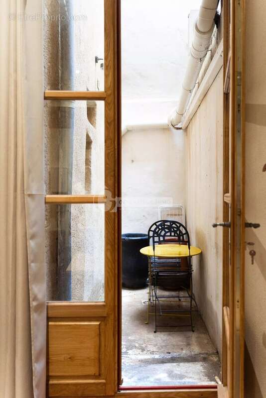 Appartement à ARLES