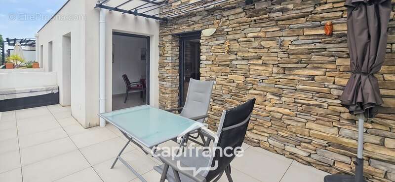 Appartement à SAINT-CYR-SUR-MER