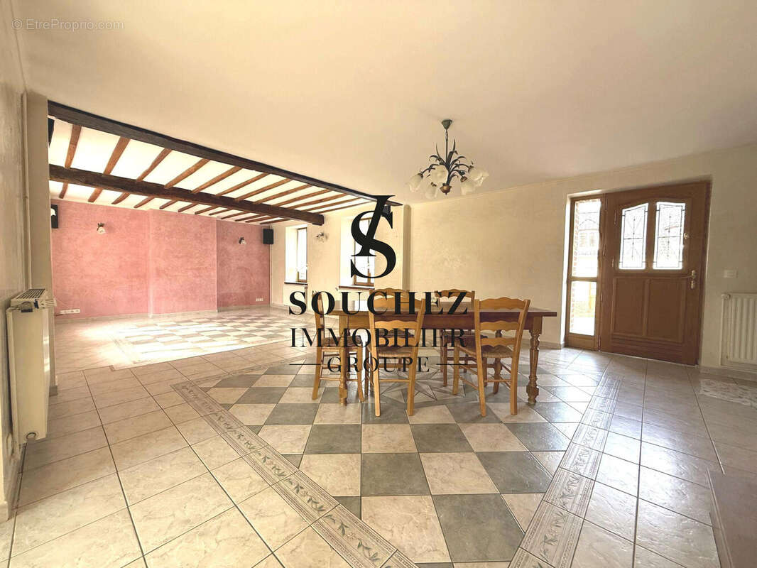 Maison à SAVY-BERLETTE