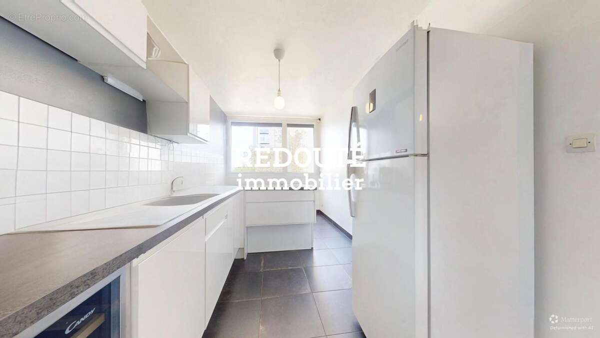 A vendre appartement t4 a tinqueux - balcon place de parking - photo 3