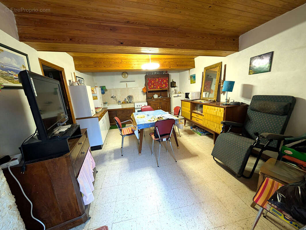 Maison à COMBAILLAUX