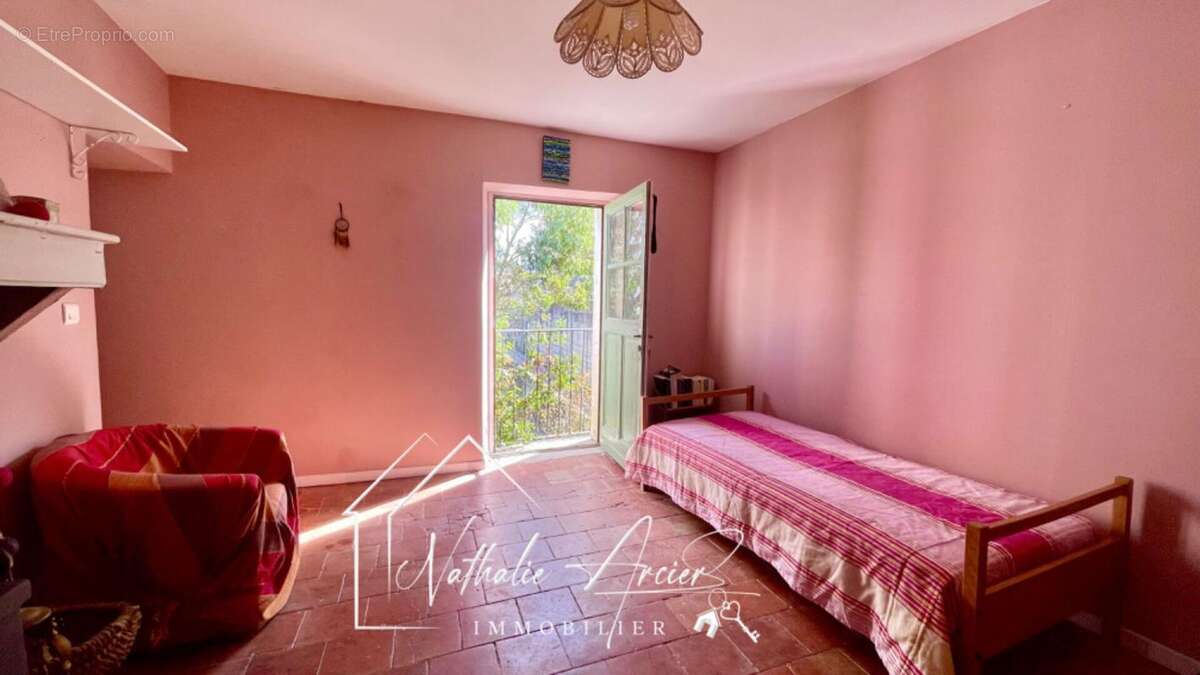 Maison à SAINT-HILAIRE