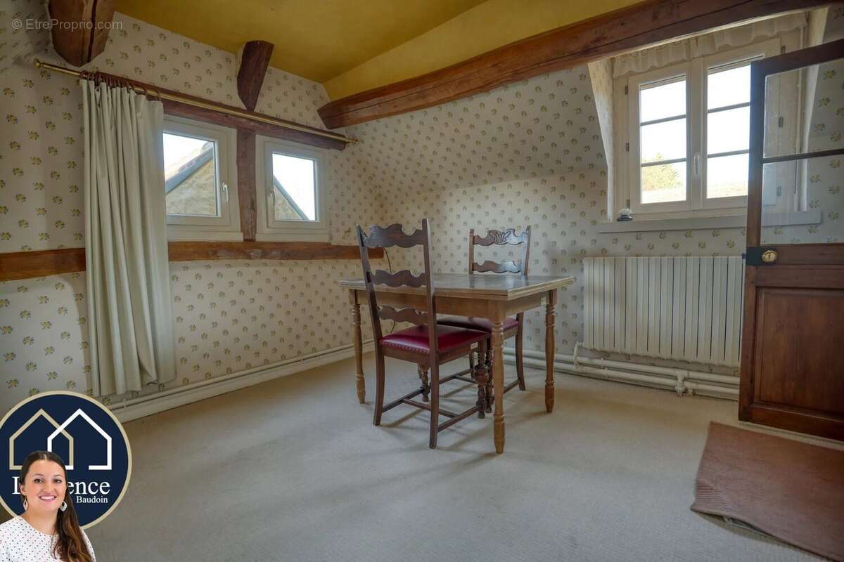 Maison 106 m² à Nogent-Le-Roi  - photo 7