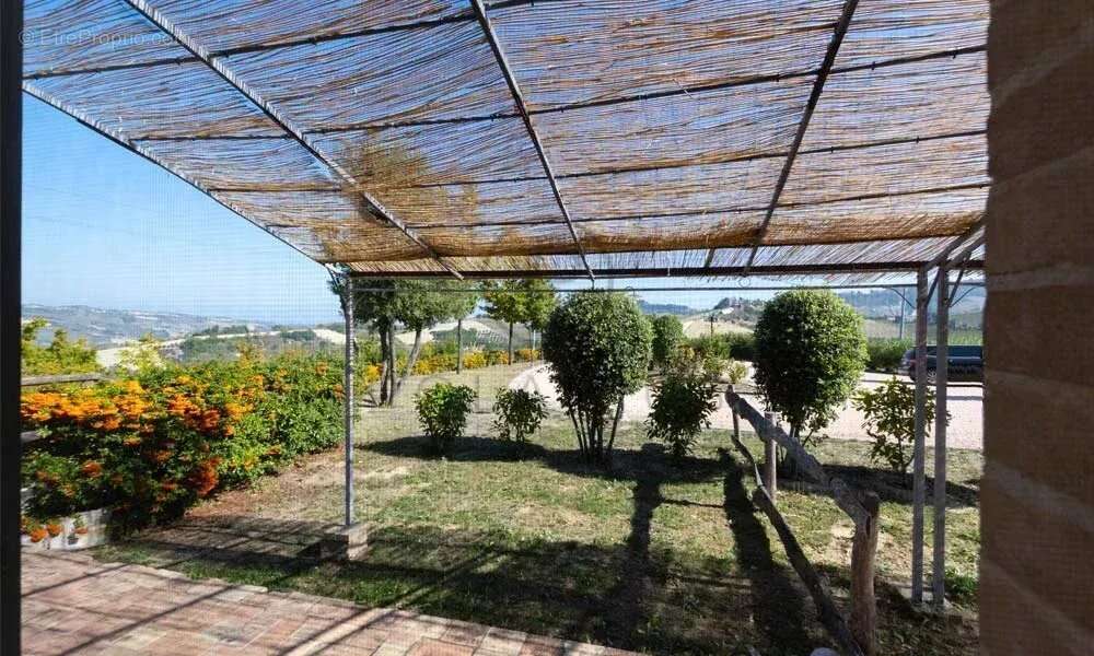 Maison à CLERMONT-FERRAND