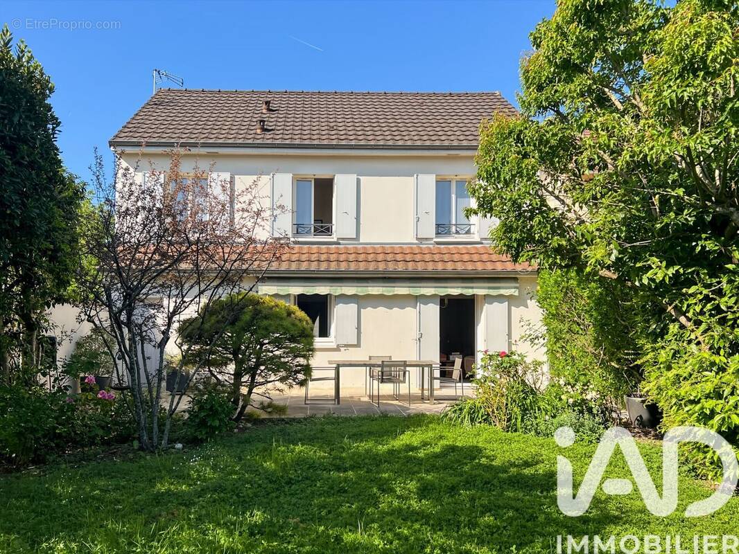 Photo 1 - Maison à PONTAULT-COMBAULT