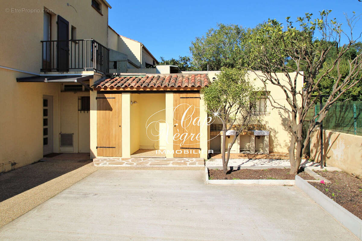 Appartement à LE LAVANDOU