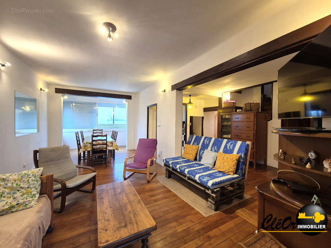 Maison à SENNECEY-LE-GRAND