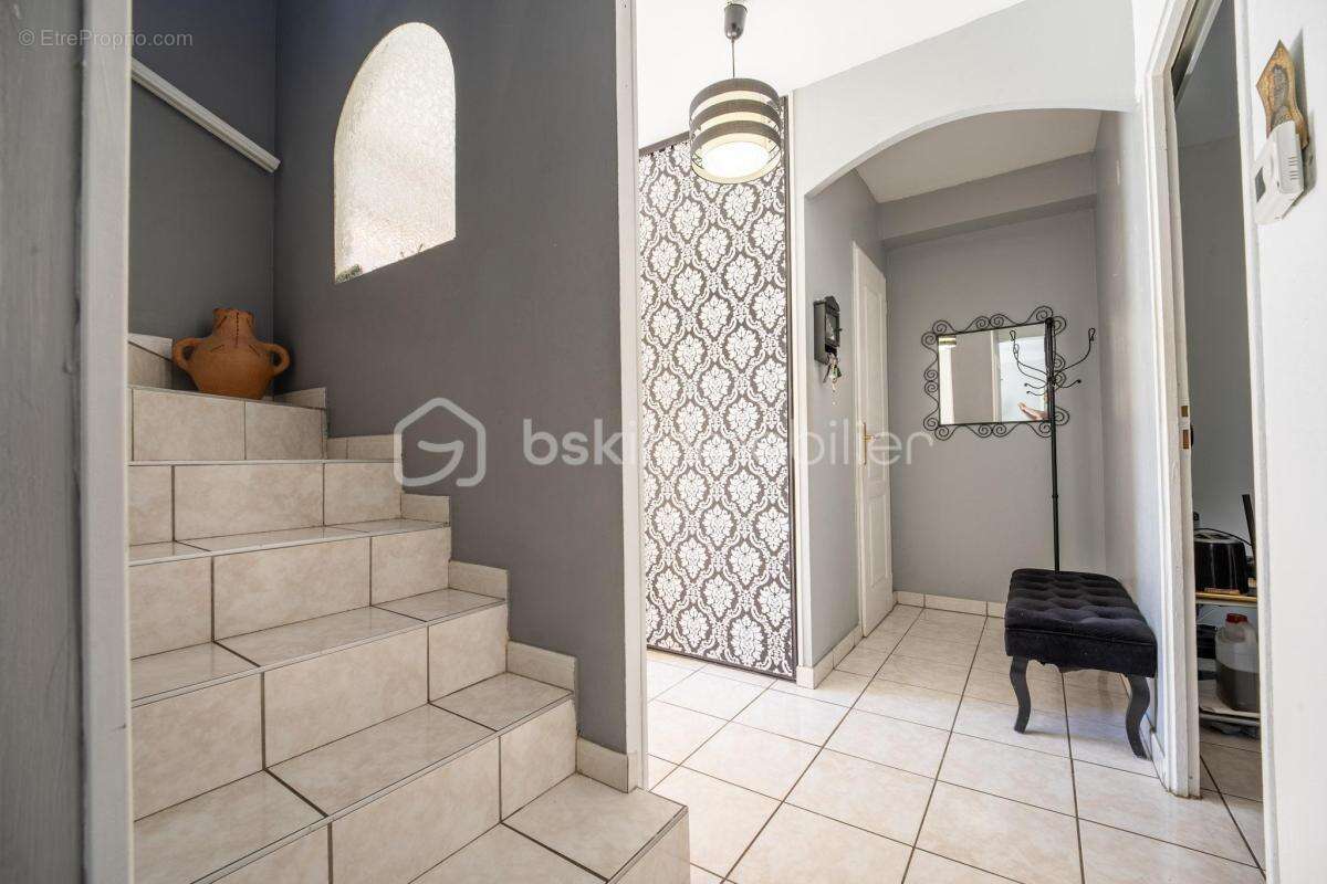 Maison à LA VERPILLIERE