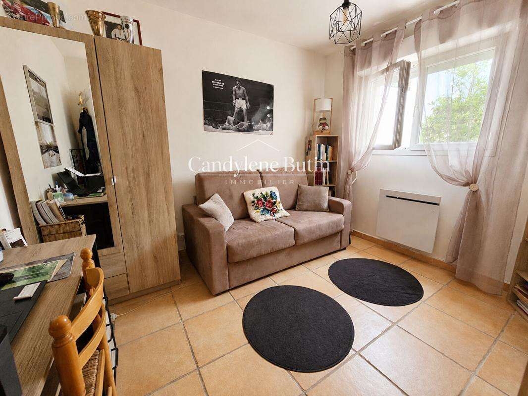 Belle villa de 147m² de plein pied avec Piscine - photo 12