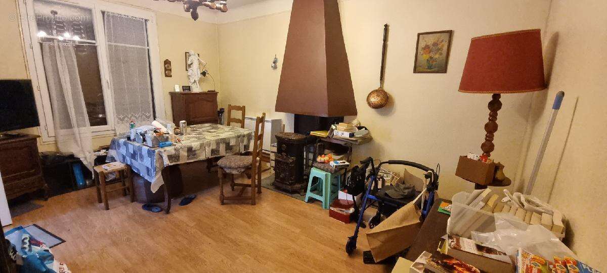 Maison à PONT-SUR-YONNE