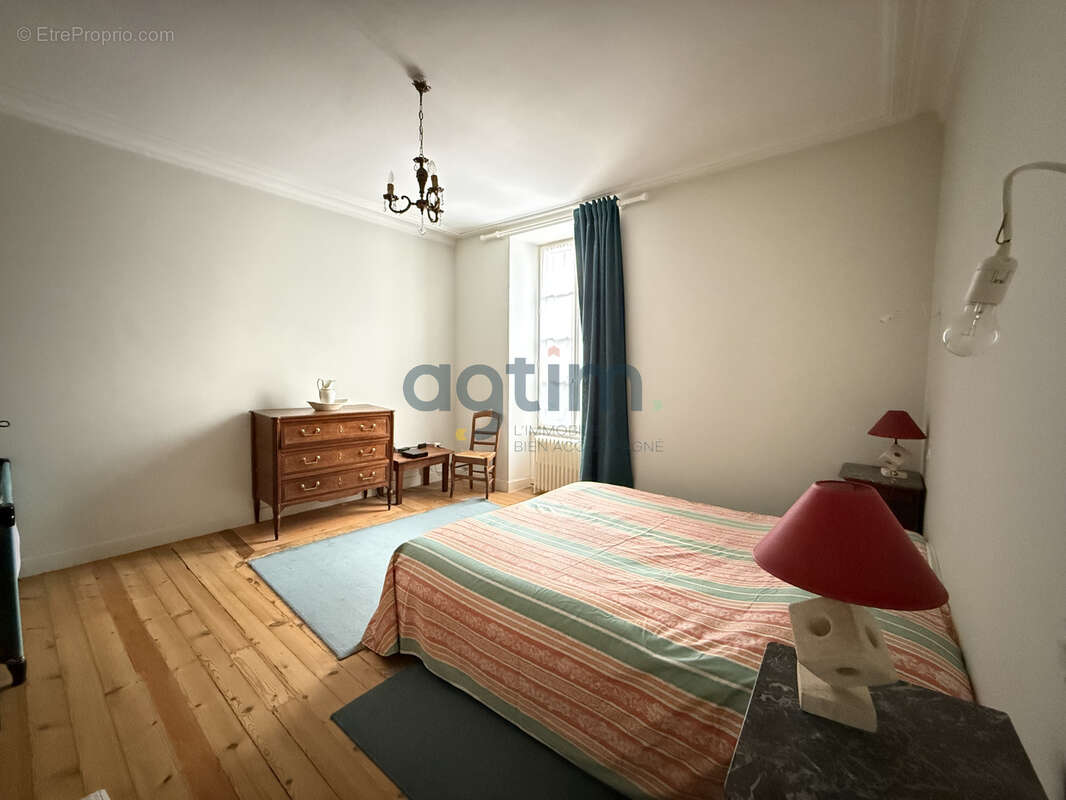 Maison à LA ROCHE-SUR-YON