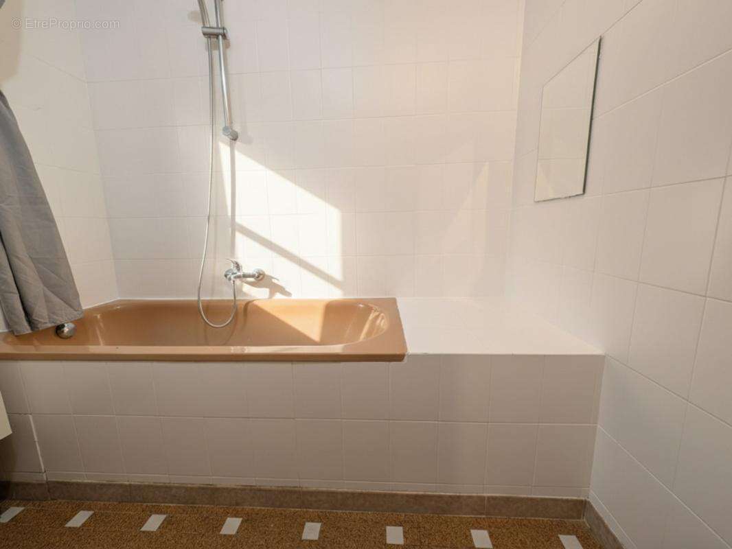 Appartement à LYON-8E