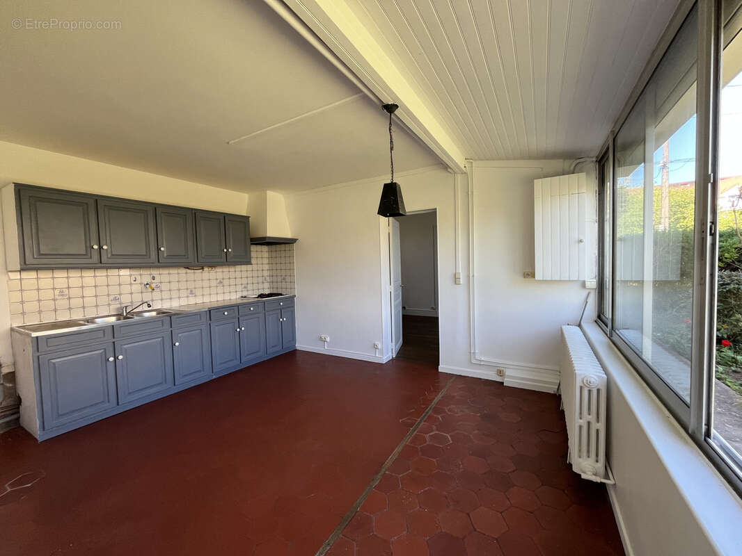 Maison à MALESHERBES